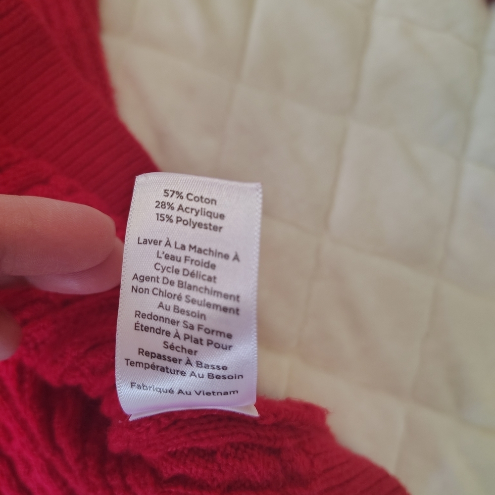 Talbots Cable Crewneck Sweater in red. Size S - Picture 5 of 8